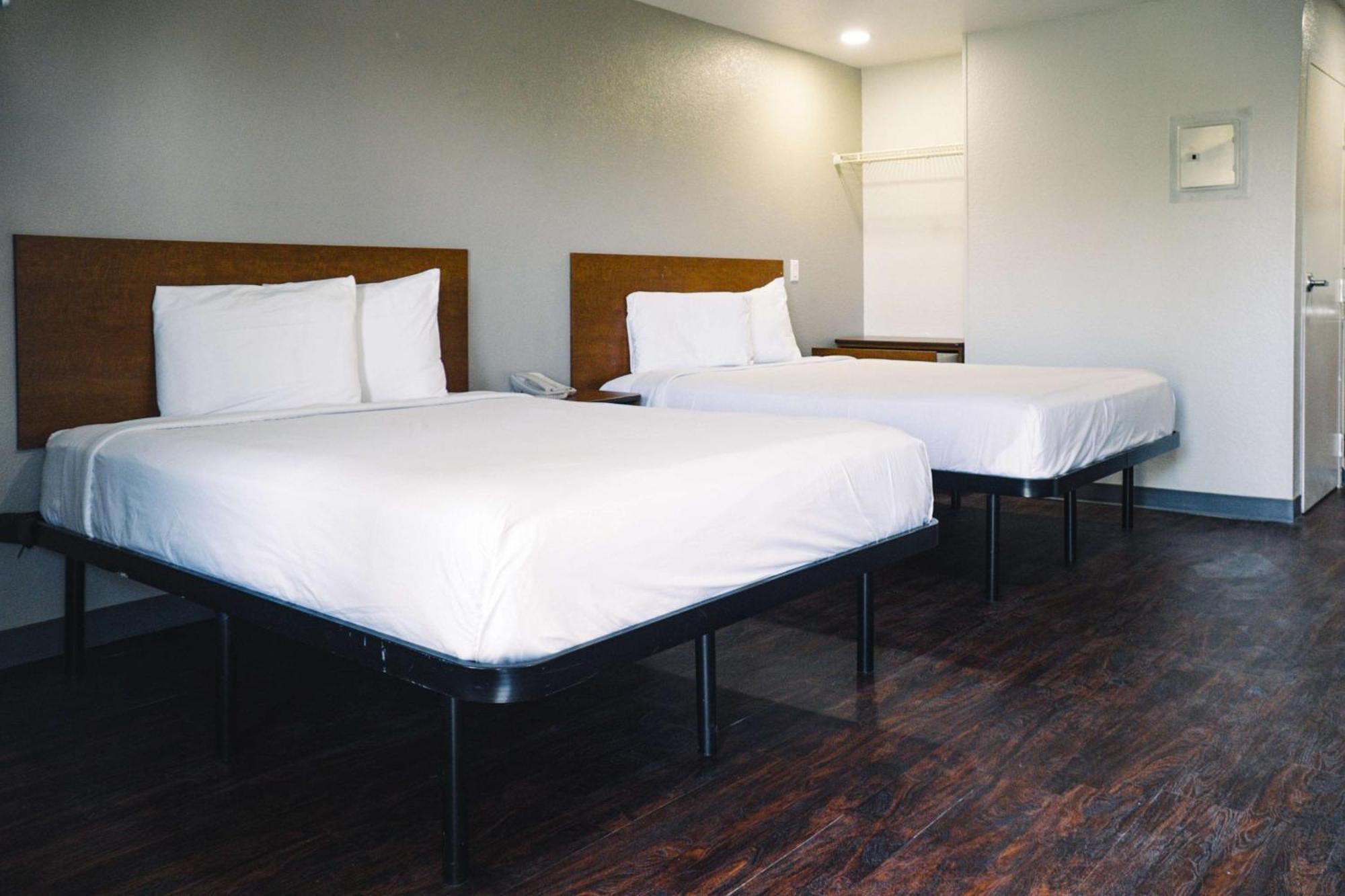 6 Rancho Cordova, Ca Hotel