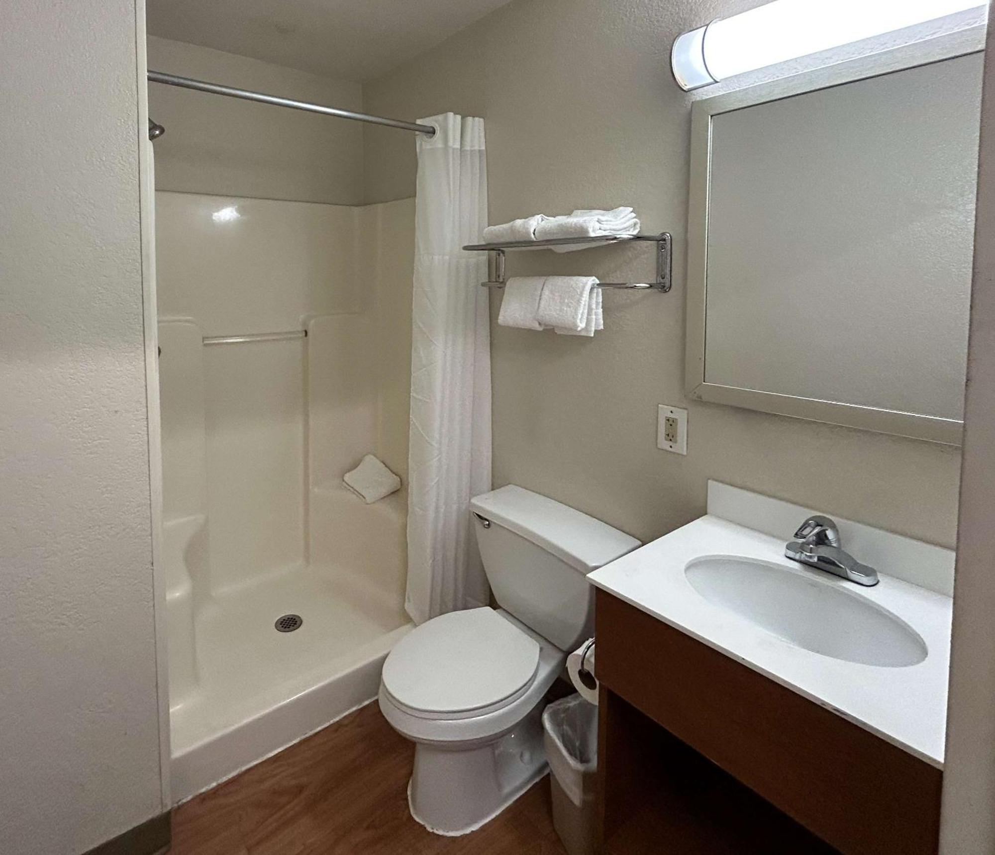 Hotel 6 Rancho Cordova, Ca 2*