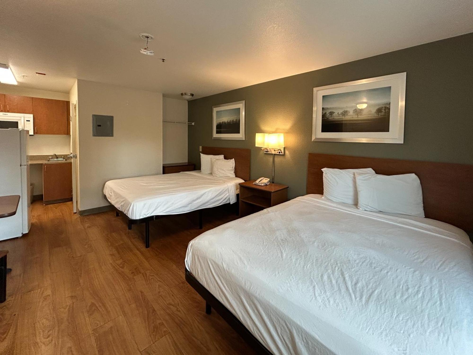 Hotel 6 Rancho Cordova, Ca