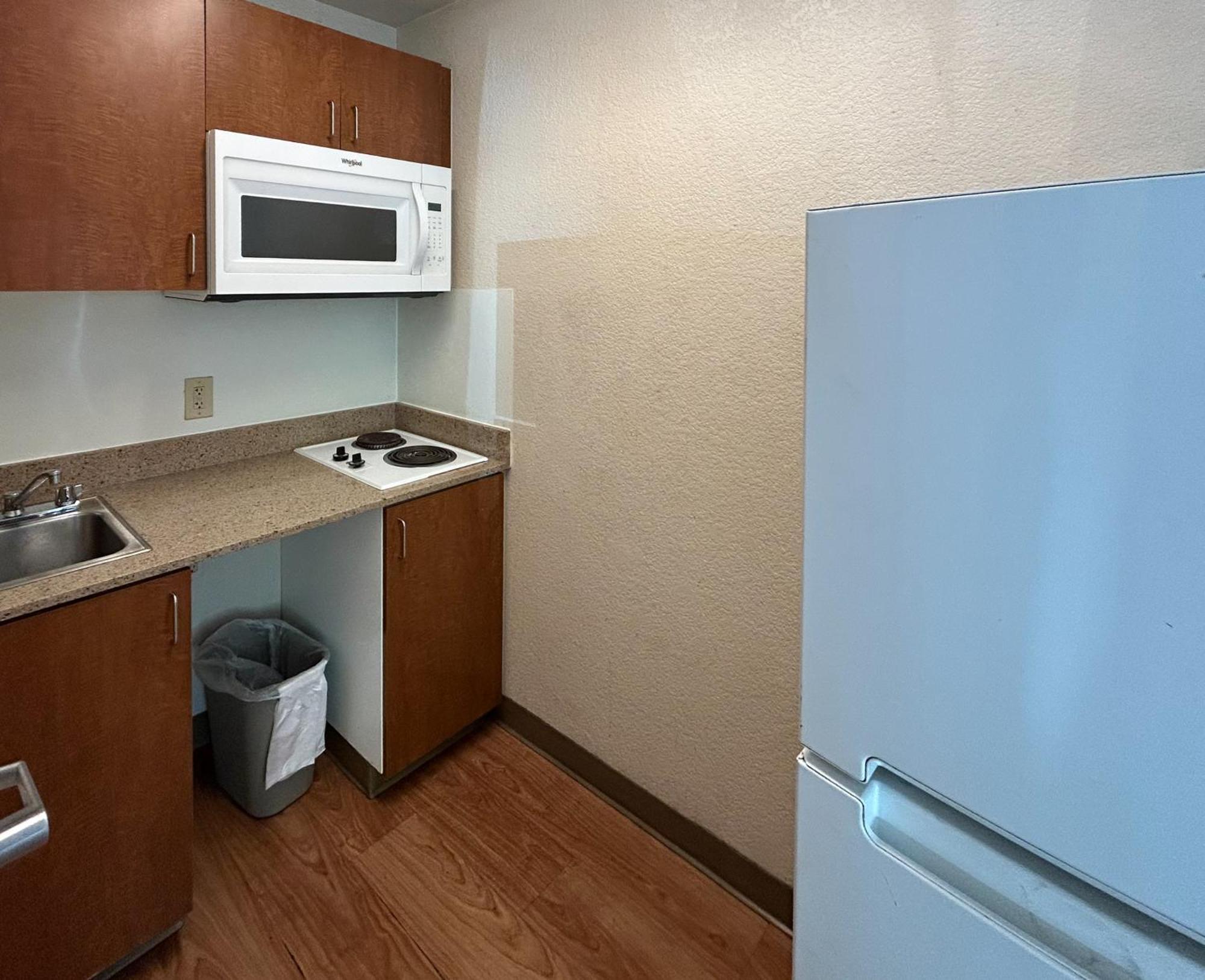 6 Rancho Cordova, Ca Hotel 2*