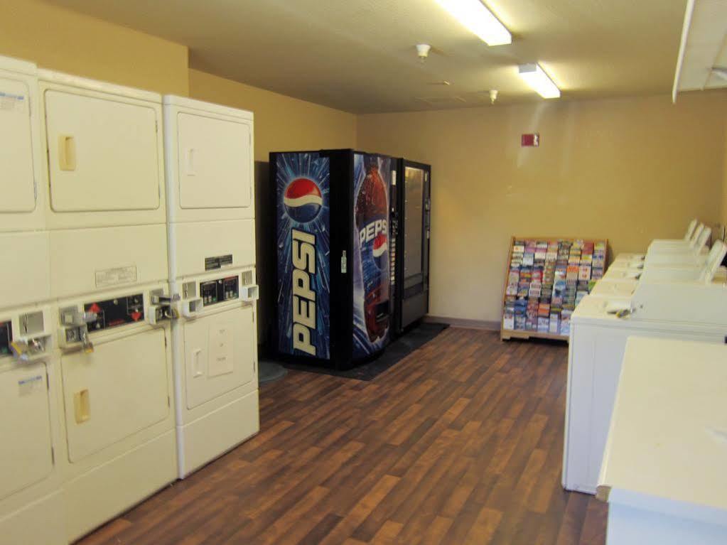 Hotel 6 Rancho Cordova, Ca 2*